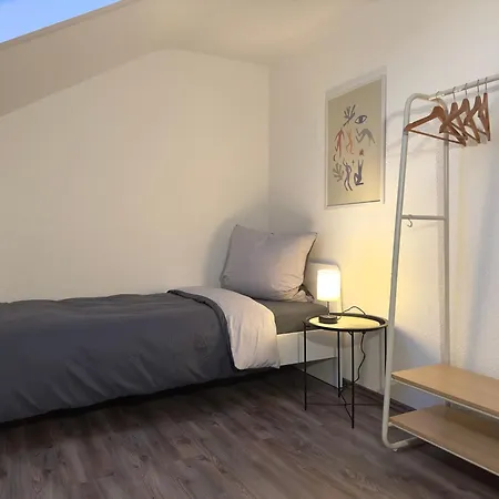 St-apartment Charming 2 Dachgeschoss, 3 In Geislingen Apartament