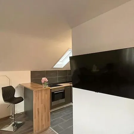 Appartamento St-apartments Charming 3 - Helles Und Ruhiges Mit 3 Schlafzimmern - Einzelbetten Moeglich - Schnelles Wlan Und Parkplaetze Direkt Vor Dem Haus *