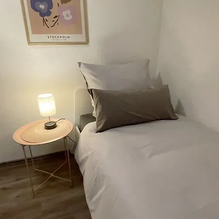Appartamento St-apartments Charming 3 - Helles Und Ruhiges Mit 3 Schlafzimmern - Einzelbetten Moeglich - Schnelles Wlan Und Parkplaetze Direkt Vor Dem Haus