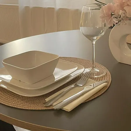 St-apartments Charming 3 - Helles Und Ruhiges Mit 3 Schlafzimmern - Einzelbetten Moeglich - Schnelles Wlan Und Parkplaetze Direkt Vor Dem Haus